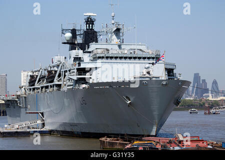 HMS Bulwark abgebildet in Greenwich in London im Jahr 2016 Stockfoto