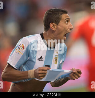 Santa Clara, USA. 6. Juni 2016. Argentiniens Angel Di Maria feiert nach seinem Tor bei der Copa America Centenario Gruppe D-Partie zwischen Argentinien und Chile im Levi's-Stadion in Santa Clara, Kalifornien, USA, 6. Juni 2016. Argentinien gewann mit 2: 1. Bildnachweis: Yang Lei/Xinhua/Alamy Live-Nachrichten Stockfoto