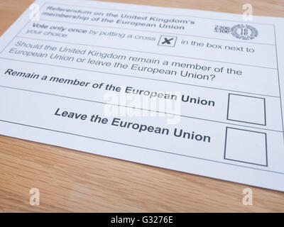 Exeter UK 7. Juni 2016 EU Referendum Stimmabgabe durch Briefwahl Stockfoto