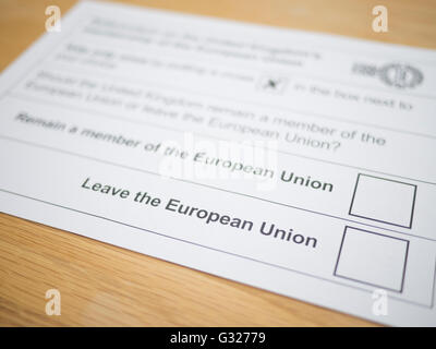 Exeter UK 7. Juni 2016 EU Referendum Stimmabgabe durch Briefwahl Stockfoto