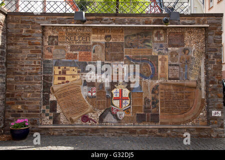 Gedenktafel für Geschichte der Stadt Zell, Rheinland-Pfalz, PublicGround Stockfoto