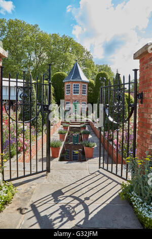 Chelsea Flower Show 2016 Harrods britische Exzentriker Garten entworfen von Diarmuid Gavin Stockfoto