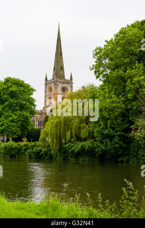 Kirche der Heiligen Dreifaltigkeit, wo William Shakespeare getauft wurde und begraben, Stratford-upon-Avon, Warwickshire, England Stockfoto
