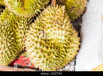 Durian auf dem Markt. Stockfoto