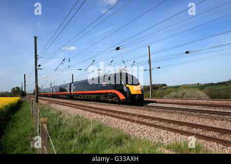 180 Zephyr Klasse Züge Grand Central Betriebsgesellschaft, High Speed Diesel Train, East Coast Main Line Railway, Peterborough Stockfoto