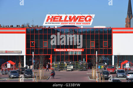 Hellweg Baumarkt, Yorckstrasse, Kreuzberg, Berlin, Deutschland Stockfoto