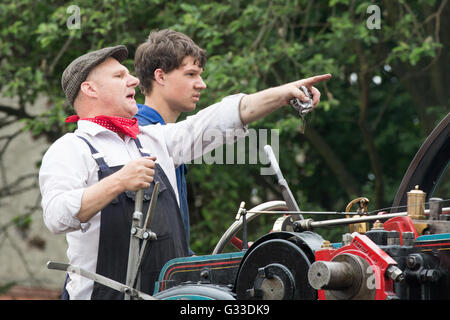 Reenactors in den 1940er Jahren Kriegszeiten am Wochenende auf der Great Central Railway Stockfoto