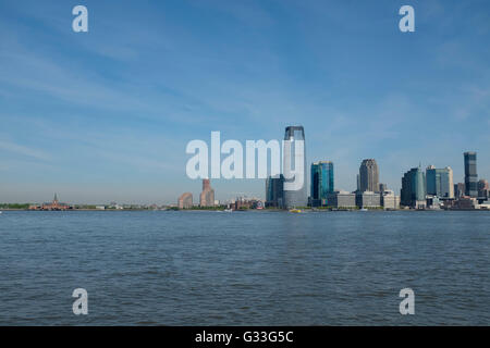 Die Skyline von unteren Downtown Manhattan, New York City, mit dem neuen One World Trade Center vom Architekten David Childs. Stockfoto