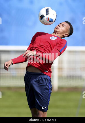 Englands Dele Alli während einer Trainingseinheit im Stade de Bourgognes, Chantilly. Stockfoto