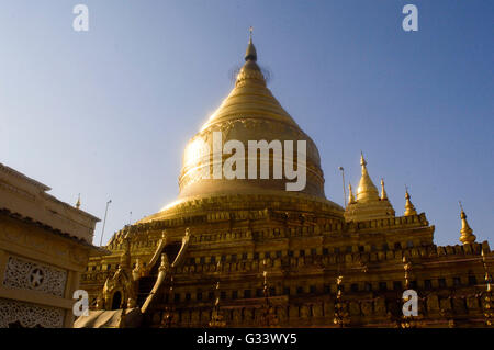 Asien, Wezigon Paya, Nyaung U, Bagan, Myanmar (Burma) Stockfoto