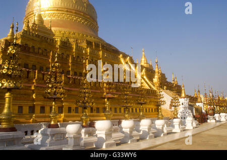 Asien, Wezigon Paya, Nyaung U, Bagan, Myanmar (Burma) Stockfoto