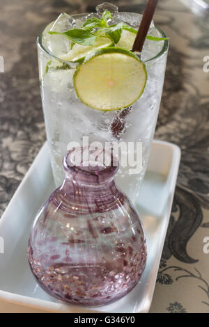 Unterschrift Lime Juice Soda trinken, Fotoarchiv Stockfoto