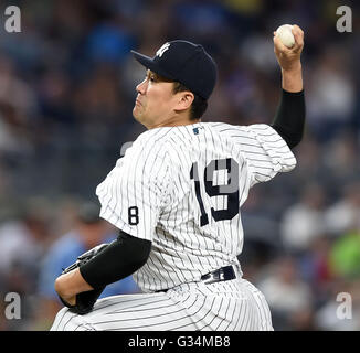 Masahiro Tanaka (Yankees), 6. Juni 2016 - MLB: New York Yankees Start Krug Masahiro Tanaka Stellplätze während der MLB-Spiel zwischen den New York Yankees und den Los Angeles Angels im Yankee Stadium in New York, Vereinigte Staaten von Amerika. (Foto: AFLO) Stockfoto