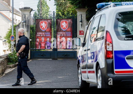 Tours, Frankreich. 8. Juni 2016. Das Clarion Hotel Chateau Belmont in Tours, Frankreich, 8. Juni 2016. Die Tschechische nationale Fußballmannschaft wird während der Euro 2016 in diesem Hotel übernachten. © David Tanecek/CTK Foto/Alamy Live-Nachrichten Stockfoto