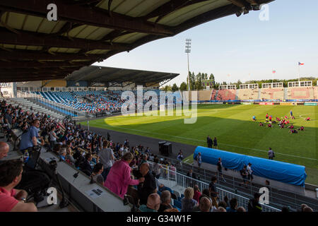 Tours, Frankreich. 8. Juni 2016. Die tschechische Nationalmannschaft Trainingseinheit in Tours, Frankreich, 8. Juni 2016, wo es während der Meisterschaft der Fußball EM 2016 beherbergen wird. © David Tanecek/CTK Foto/Alamy Live-Nachrichten Stockfoto