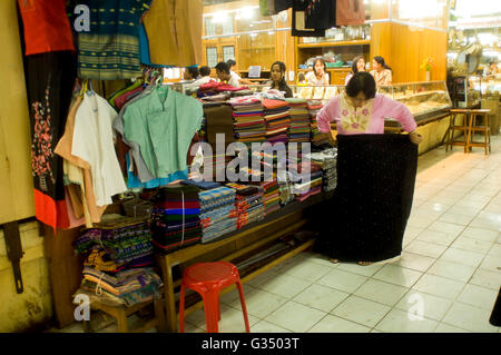 Schmuck Markt Bogyoke Aung San Market Yangon Myanmar Stockfoto
