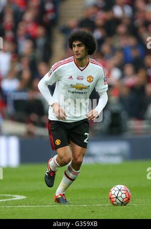 Marouane Fellaini von Manchester United in die Emirate FA Cup-Finale zwischen Crystal Palace und Manchester United im Wembley Stadion in London zu sehen. 21. Mai 2016. NUR ZUR REDAKTIONELLEN VERWENDUNG. Keine Verwendung mit nicht autorisierten Audio, Video, Daten, Spielpläne, Verbandsliga/Logos oder "live"-Dienste. Im Spiel Onlinenutzung beschränkt auf 75 Bilder, keine video Emulation. Keine Verwendung in Wetten, Spiele oder Vereinsspieler/Liga/Einzelpublikationen. James Boardman / Tele Bilder + 44 7967 642437 Stockfoto