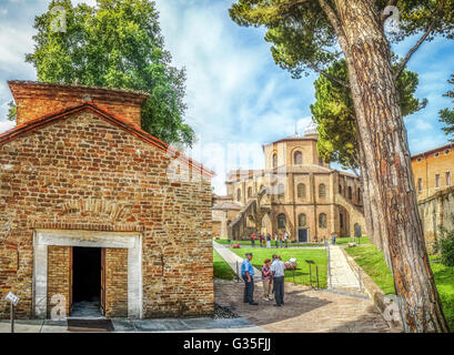 Berühmten Basilica di San Vitale, eines der wichtigsten Beispiele der frühen christlichen byzantinischen Kunst in Westeuropa, in Ravenna Stockfoto