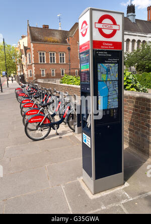 SB-Fahrrad Vermietung Station, London, Chelsea, UK, Europa Stockfoto