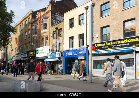 Whitechapel High Street in Tower Hamlets, London Stockfoto