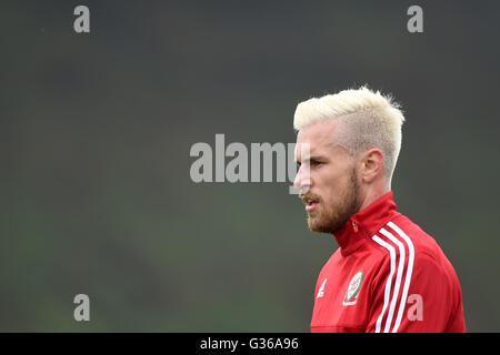 Wales' Aaron Ramsey während einer Trainingseinheit im Wales Mediathek, komplexe Sportif du Cosec, Dinard. Stockfoto