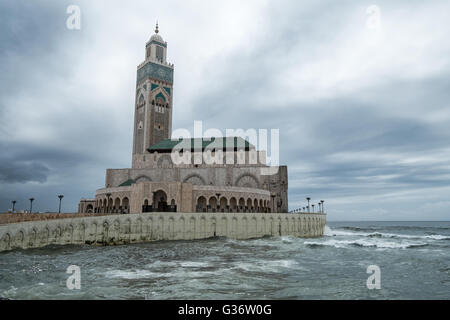 Hassan II Moschee oder Grande Mosquée Hassan II in Casablanca ist Marokkos größte Moschee. Es wurde im Jahre 1993 abgeschlossen. Stockfoto