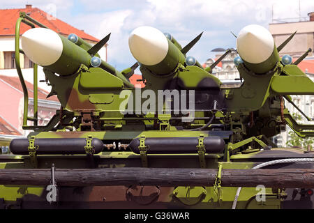Raketen-System auf der mobilen Startrampe Stockfoto