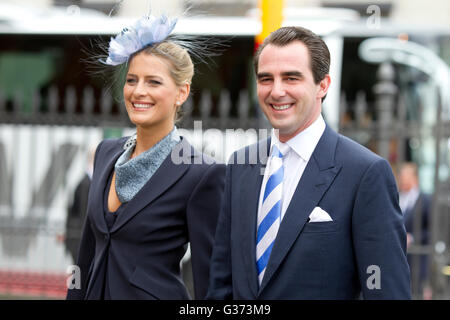 Prinz Nikolaos und Tatiana Prinzessin von Griechenland besuchen die Taufe der dänischen königlichen Zwillinge, in Kopenhagen. Stockfoto