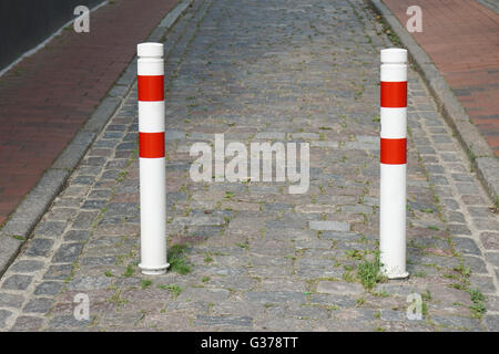 Poller auf Stadtstraße Stockfoto