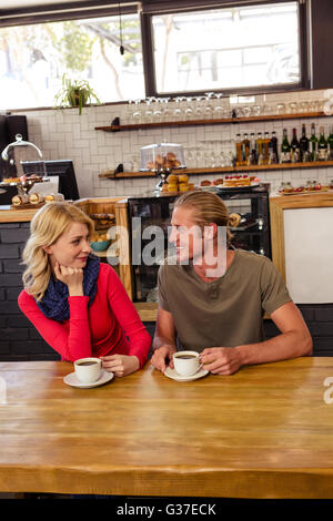 Paar, Kaffee trinken Stockfoto