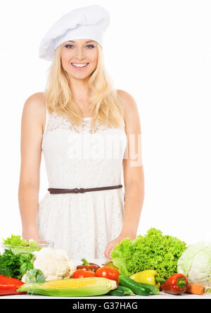 Frau Koch Hut mit Gemüse Stockfoto