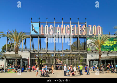 JUN 26, Los Angeles: Am Eingang der Los Angeles Zoo am 26. Juni 2015 in Los Angeles Stockfoto