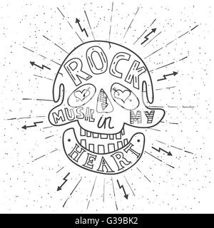 Rock-Musik in meinem Herzen. Handgezeichnete Design mit Totenkopf-Schriftzug. Typografie-Konzept für t-shirt-Design oder Web-Site. Vektor Stock Vektor