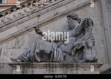 Nil, Piazza del Campidoglio, Rom, Italien Stockfoto