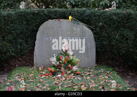 Greifen Sie, Willy Brandt, Waldfriedhof, Potsdamer Chaussee, Zehlendorf, Berlin, Deutschland Stockfoto