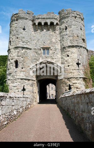 Das 13. Jahrhundert Torhaus von Carisbrooke Castle auf der Isle Of Wight. Stockfoto