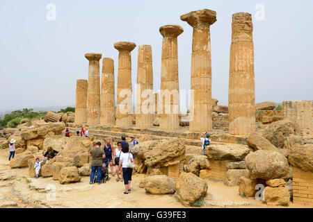 Tempel des Herakles im Tal der Tempel (Valle dei Templi), Agrigento, Sizilien, Italien Stockfoto