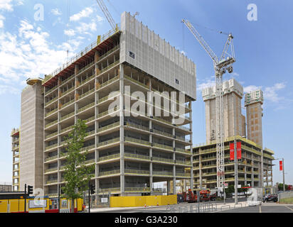 Neue Bürogebäude neben dem London Olympic Park gebaut. Bestandteil der International Quarter Entwicklung. Stockfoto