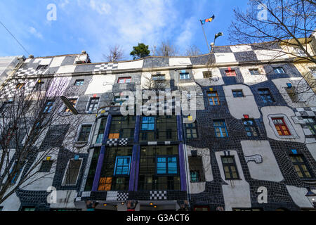 Museum Kunst Haus Wien, entworfen von Friedensreich Hundertwasser, Austria, Wien, 03., Wien, Wien Stockfoto