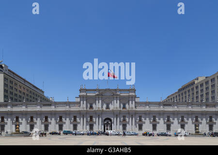 Santiago de Chile, Chile - 26. November 2015: der Sitz des Präsidenten Palacio De La Moneda Stockfoto