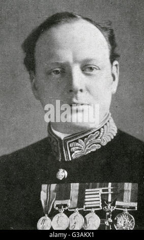 Winston Churchill 1924 (Militäruniform und Medaillen) Stockfoto