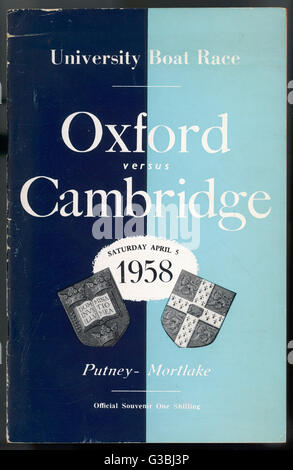 Eine offizielle Souvenir aus der Oxford gegen Cambridge Bootsrennen von Putney zu Mortlake am 5. April von Cambridge 3,5 Längen gewann.      Datum: 1958 Stockfoto