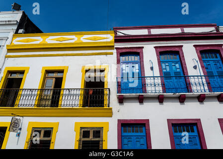 Bunt bemalte Häuser, Olinda, Pernambuco, Brasilien Stockfoto