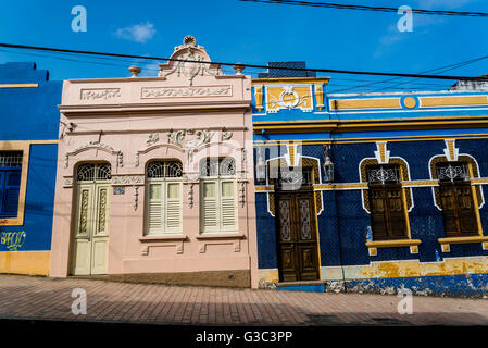 Bunt bemalte Häuser, Olinda, Pernambuco, Brasilien Stockfoto