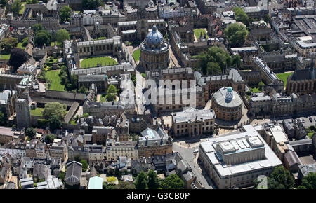 Luftbild von The & Codrington Bodleian Bibliothek & Radcliffe Camera und All Souls College, Universität Oxford, UK Stockfoto