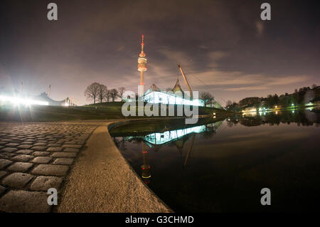 Langzeitbelichtung Olympiapark, München Stockfoto