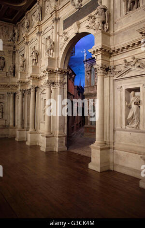Europa, Veneto, Venetien, Vicenza, Andrea Palladio, Teatro Olimpico, Theater, 16. Jahrhundert, Renaissance, Roman, Architektur Stockfoto