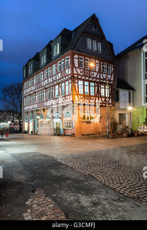 Frankfurt am Main, Hessen, Deutschland, Europa, Haus Wertheym (Haus Wertheim) an der Römergerg. Die einzige mittelalterliche Fachwerkhaus in der Altstadt, die durch den Krieg unbeschädigt. Stockfoto