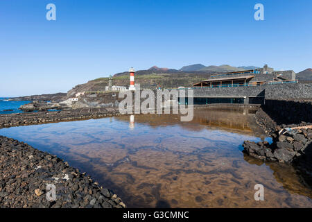 Salz-Pools in der Nähe der Saline von Fuencaliente, alten und neuen Leuchtturm, Restaurant und Museum "Jardin De La Sal", Südküste, La Palma, Kanarische Inseln, Spanien, Europa Stockfoto