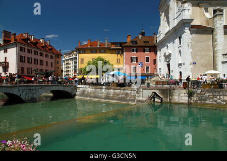 Annecy, eine alpine Stadt im Südosten Frankreichs Stockfoto